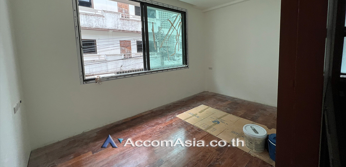 4  3 br House For Rent in Sukhumvit ,Bangkok BTS Asok - MRT Sukhumvit AA30639