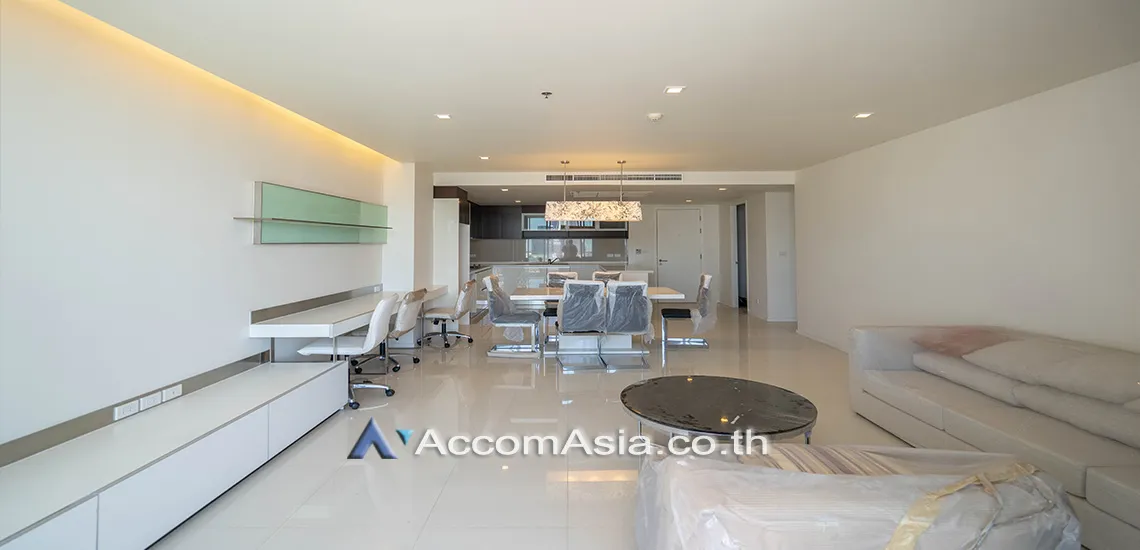 unit 3 Bedrooms  Condominium For Rent & Sale in Sathorn, Bangkok  (AA30651)