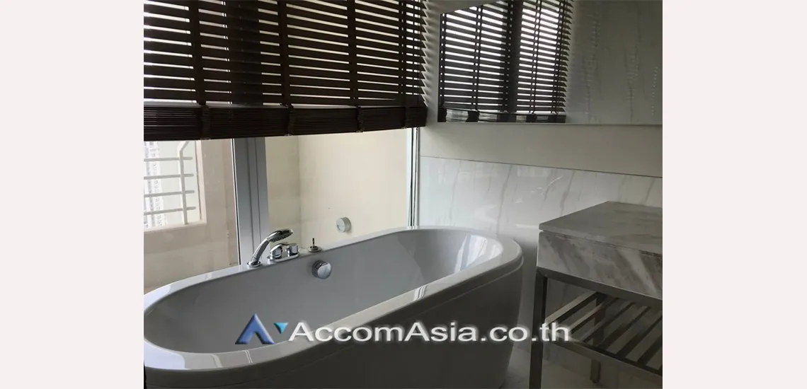 8  2 br Condominium For Rent in Sathorn ,Bangkok  at Sathorn Heritage AA30654