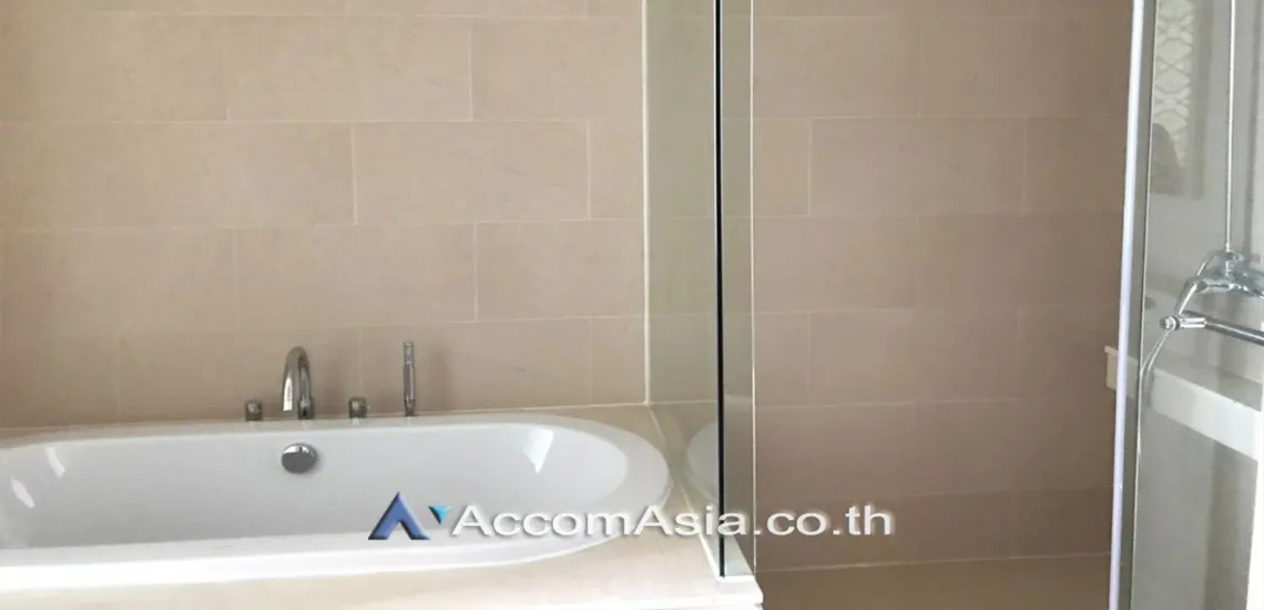 6  1 br Condominium For Rent in Sathorn ,Bangkok  at Sathorn Heritage AA30660