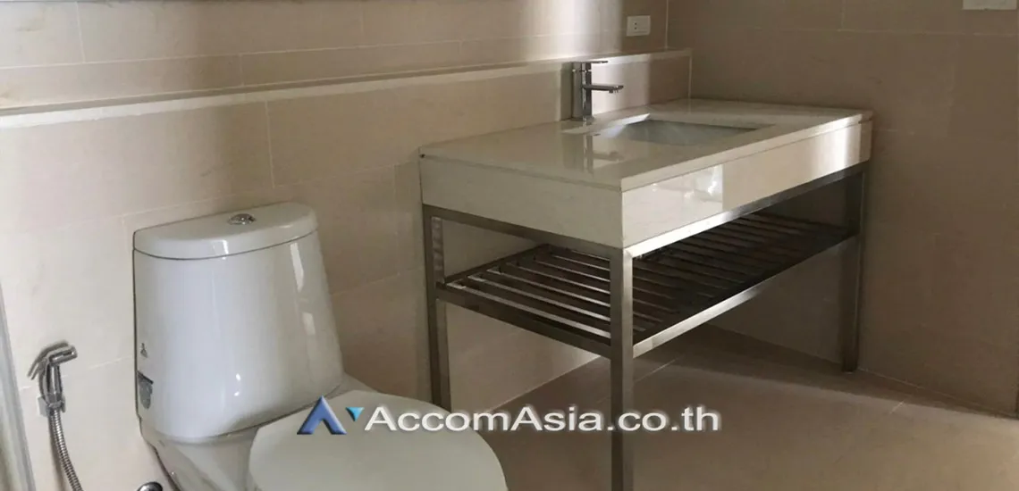 5  1 br Condominium For Rent in Sathorn ,Bangkok  at Sathorn Heritage AA30660