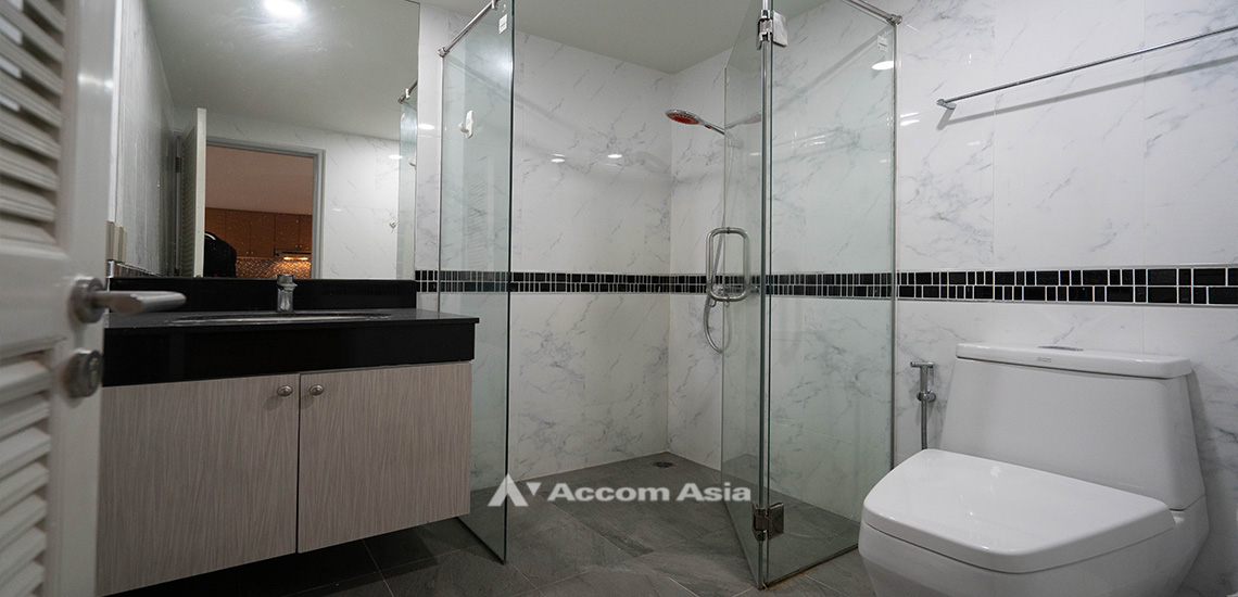 11  3 br Condominium For Rent in Sukhumvit ,Bangkok BTS Phrom Phong at Acadamia Grand Tower AA30663