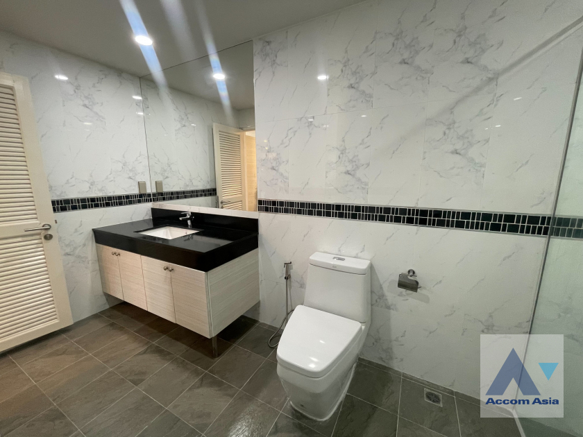 19  3 br Condominium For Rent in Sukhumvit ,Bangkok BTS Phrom Phong at Acadamia Grand Tower AA30663