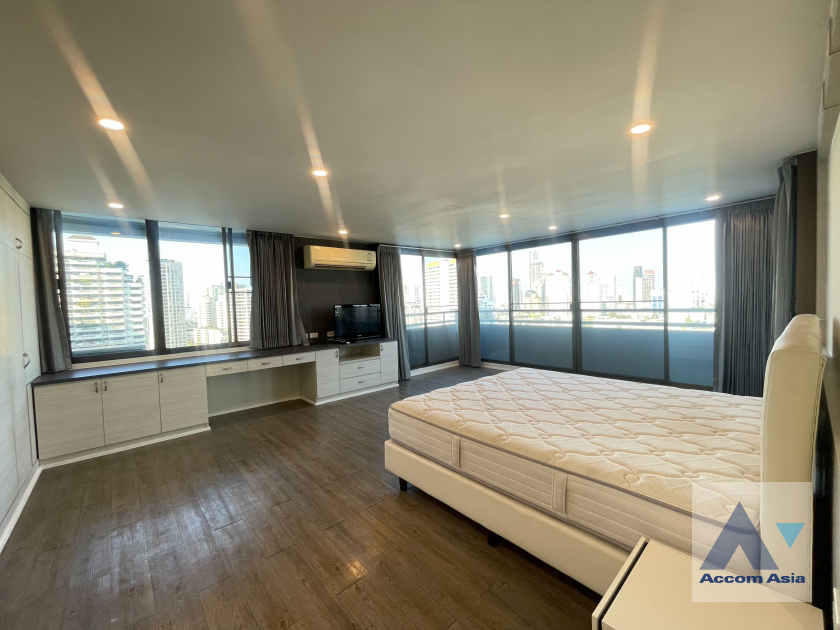 12  3 br Condominium For Rent in Sukhumvit ,Bangkok BTS Phrom Phong at Acadamia Grand Tower AA30663