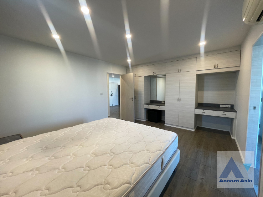 16  3 br Condominium For Rent in Sukhumvit ,Bangkok BTS Phrom Phong at Acadamia Grand Tower AA30663