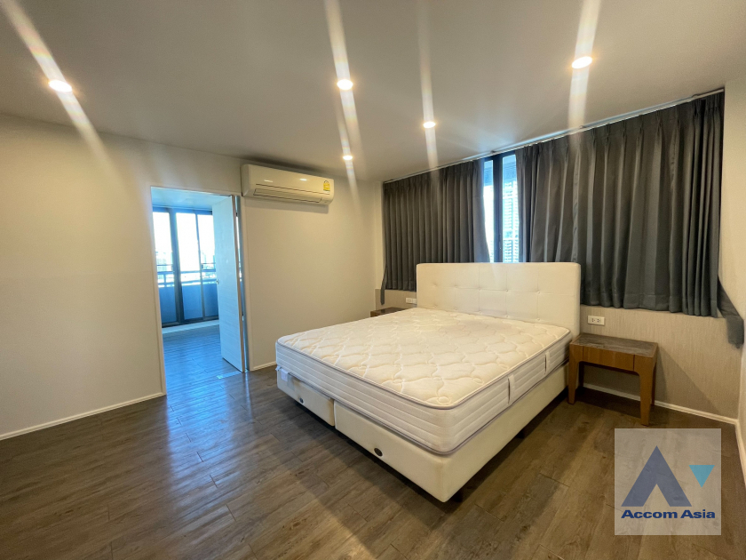 14  3 br Condominium For Rent in Sukhumvit ,Bangkok BTS Phrom Phong at Acadamia Grand Tower AA30663