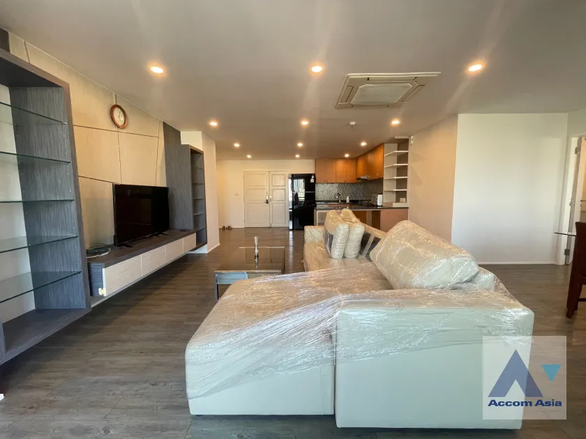 unit 3 Bedrooms  Condominium For Rent in Sukhumvit, Bangkok  near BTS Phrom Phong (AA30663)