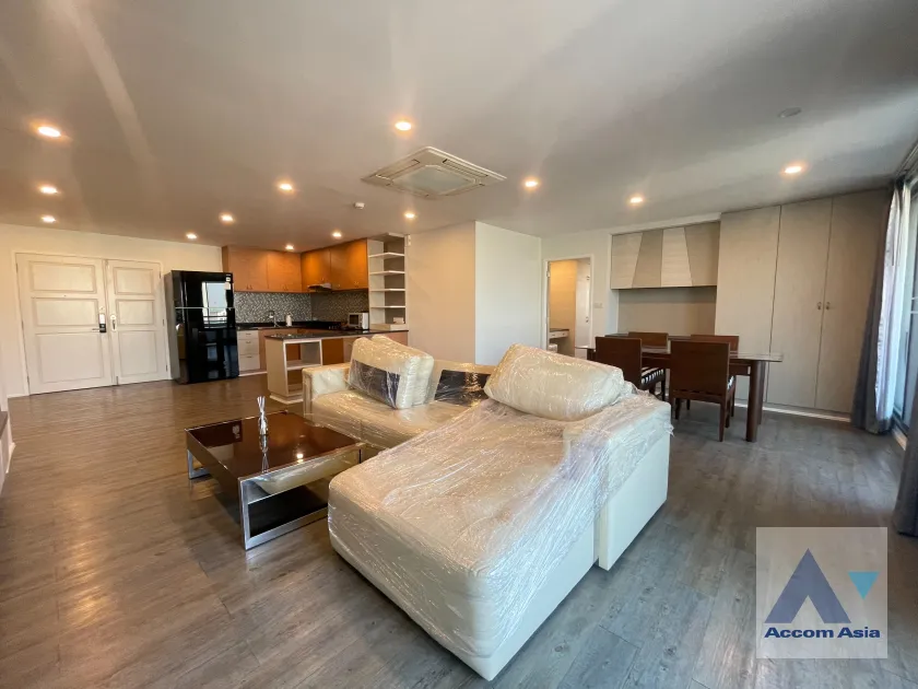 unit 3 Bedrooms  Condominium For Rent in Sukhumvit, Bangkok  near BTS Phrom Phong (AA30663)