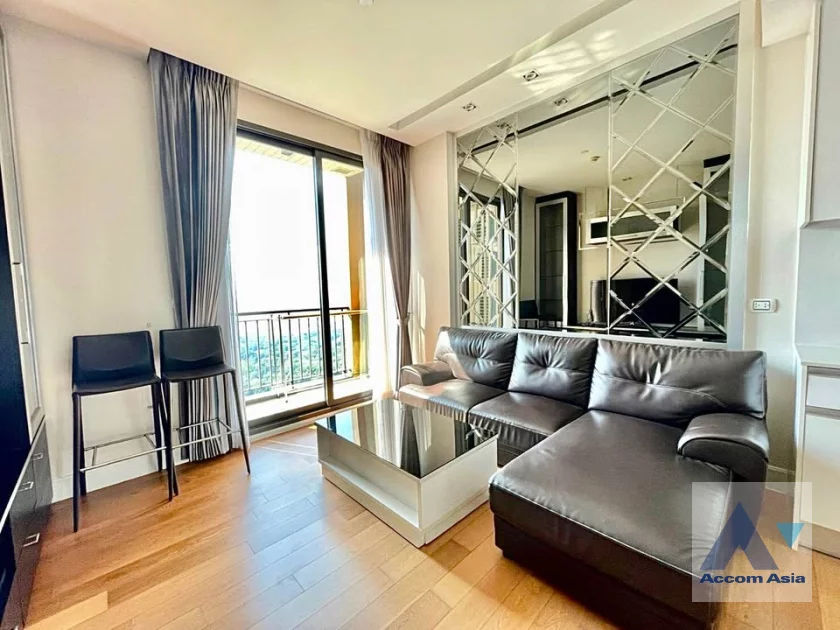 unitCorner Unit, Fully Furnished |  2 Bedrooms  Condominium For Rent & Sale in Phaholyothin, Bangkok  (AA30692)