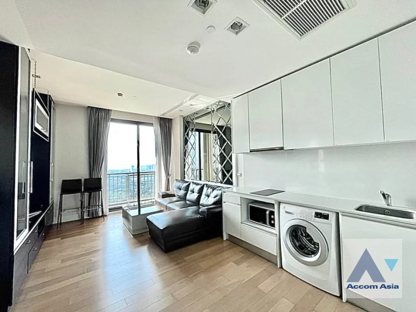 unitCorner Unit, Fully Furnished |  2 Bedrooms  Condominium For Rent & Sale in Phaholyothin, Bangkok  (AA30692)