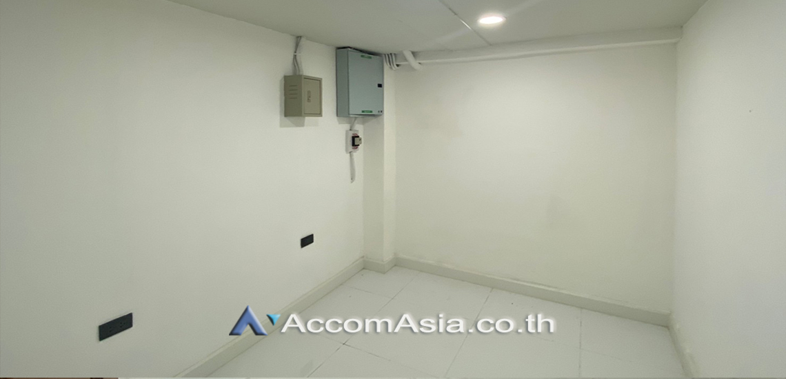 10  3 br House for rent and sale in Sukhumvit ,Bangkok MRT Sukhumvit - BTS Asok AA30766