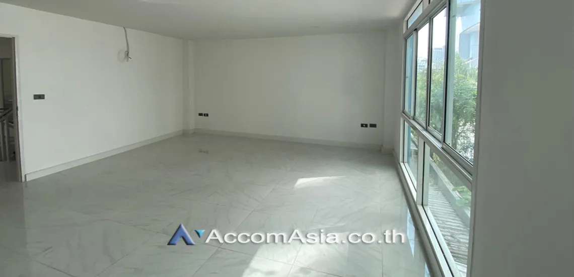  1  3 br House for rent and sale in Sukhumvit ,Bangkok MRT Sukhumvit - BTS Asok AA30766