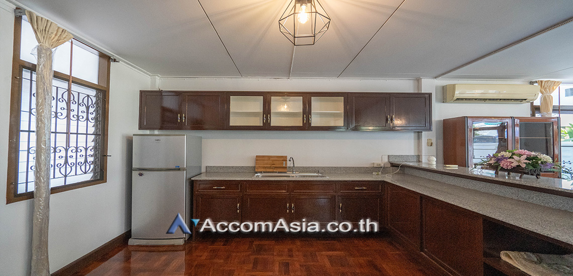 14  3 br House for rent and sale in Sukhumvit ,Bangkok BTS Phra khanong AA30826