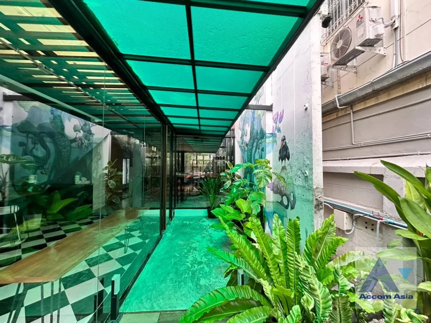 10  3 br Townhouse for rent and sale in Sathorn ,Bangkok BTS Chong Nonsi AA30861