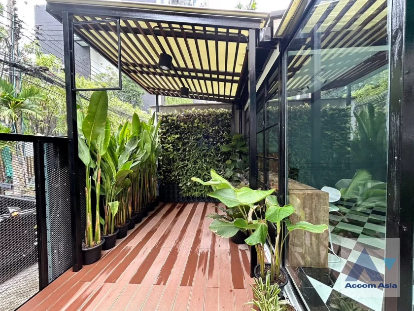 11  3 br Townhouse for rent and sale in Sathorn ,Bangkok BTS Chong Nonsi AA30861