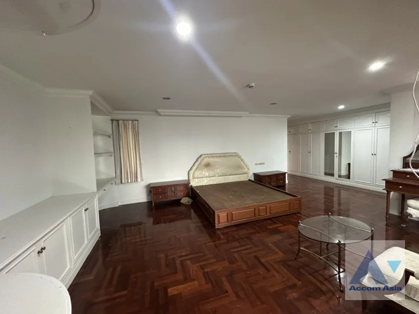 36  3 br Condominium For Rent in Sukhumvit ,Bangkok BTS Asok at Windsor Tower AA30864