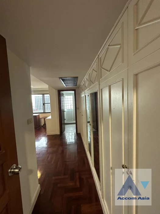 12  3 br Condominium For Rent in Sukhumvit ,Bangkok BTS Asok at Windsor Tower AA30864