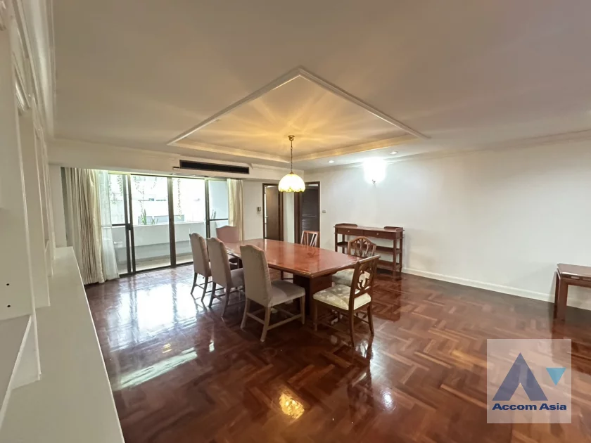 unitFully Furnished |  3 Bedrooms  Condominium For Rent in Sukhumvit, Bangkok  near BTS Asok (AA30864)