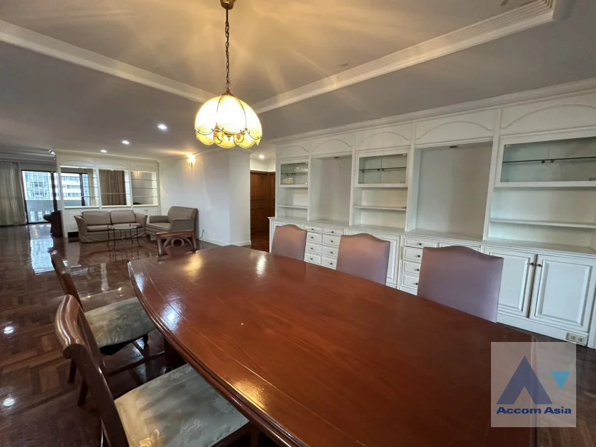 10  3 br Condominium For Rent in Sukhumvit ,Bangkok BTS Asok at Windsor Tower AA30864