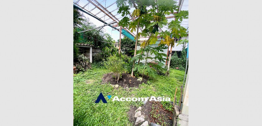 5  3 br House For Sale in Sukhumvit ,Bangkok BTS Asok - MRT Sukhumvit AA30880