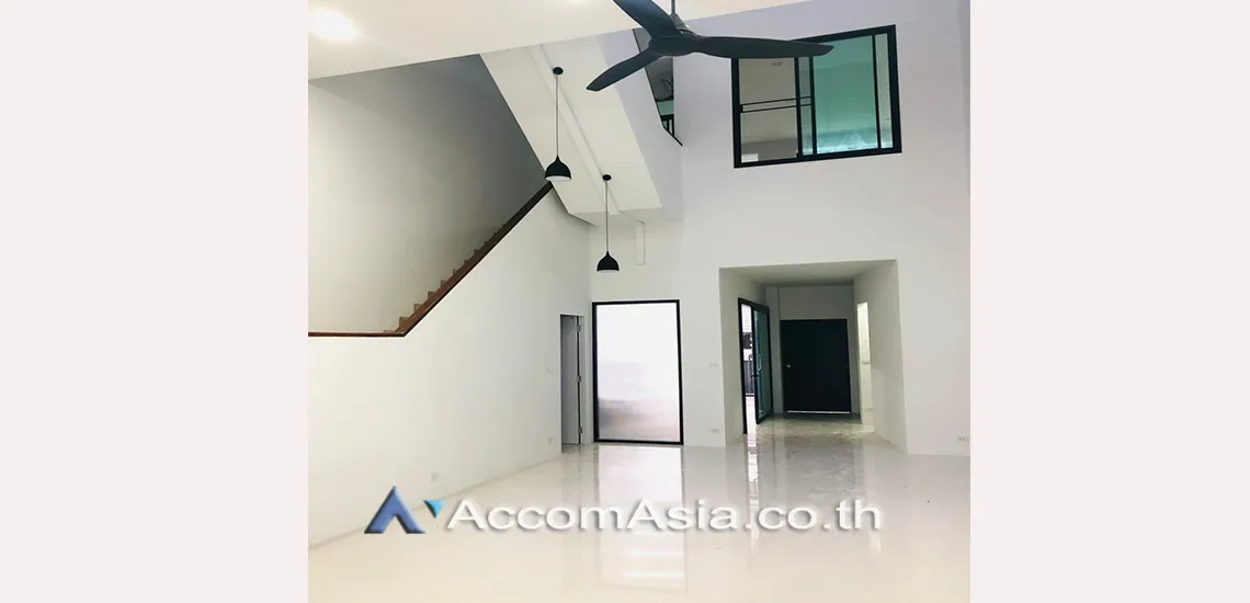 unitHome Office |  5 Bedrooms  Townhouse For Rent in Sukhumvit, Bangkok  near BTS Phra khanong (AA30895)