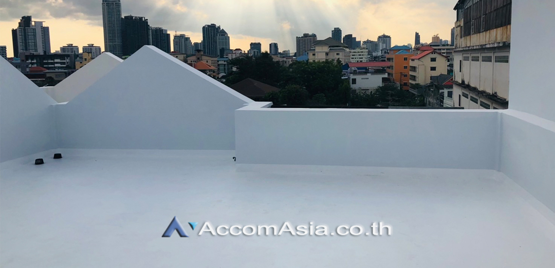 12  5 br Townhouse For Rent in Sukhumvit ,Bangkok BTS Phra khanong AA30895