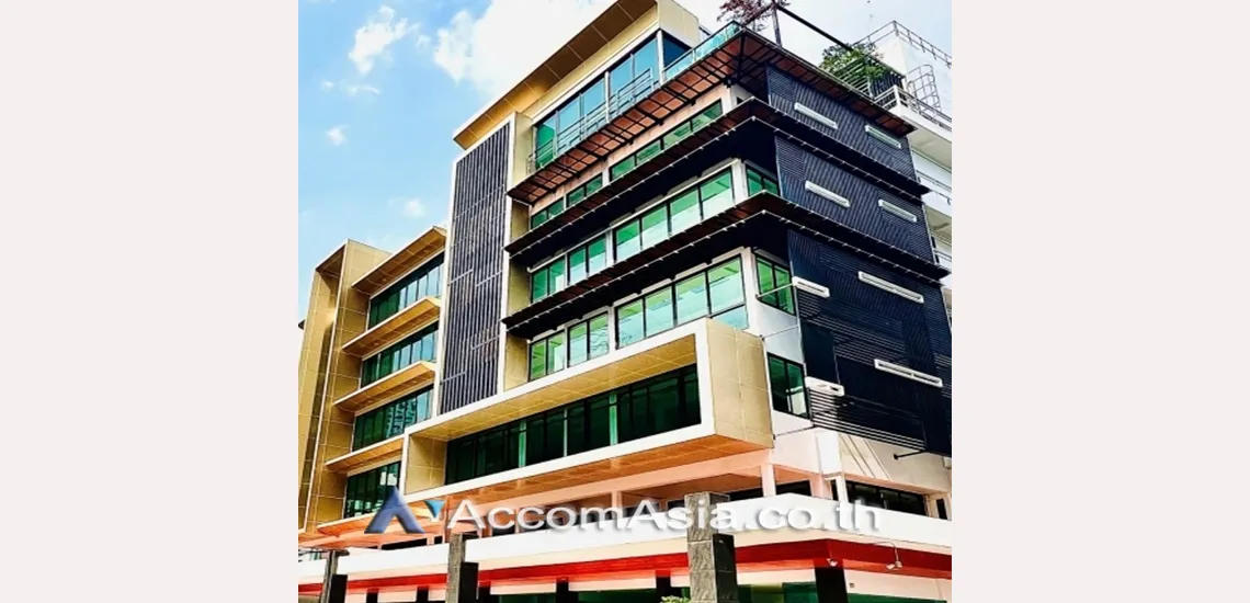 unit Studio  Building For Rent in Phaholyothin, Bangkok  near ARL Lat krabang - BTS Chitlom (AA30992)