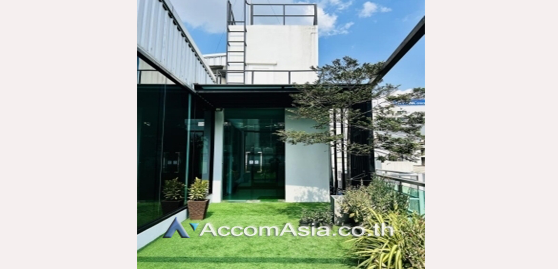 5  Studio Building For Rent in Phaholyothin ,Bangkok ARL Lat krabang - BTS Chitlom AA30992