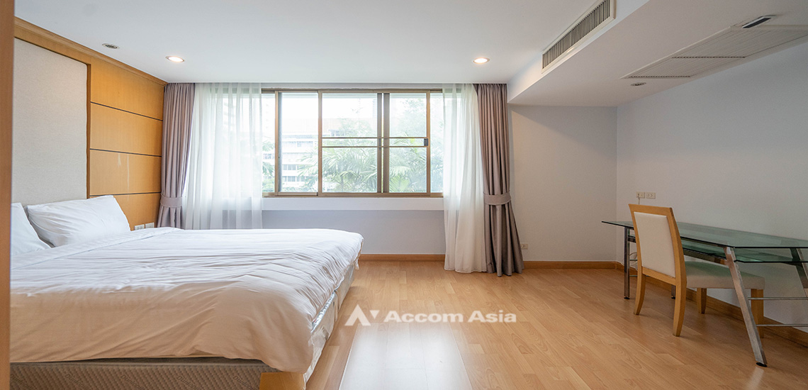 4  2 br Apartment For Rent in Ploenchit ,Bangkok BTS Ratchadamri at Step to Lumpini Park AA31014