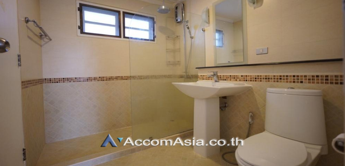 16  4 br House For Rent in Samutprakan ,Samutprakan BTS Bearing at Moo Baan Ladawan Srinakarin AA31019