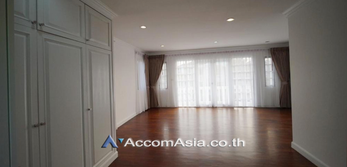 13  4 br House For Rent in Samutprakan ,Samutprakan BTS Bearing at Moo Baan Ladawan Srinakarin AA31019