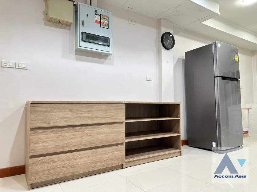 12  4 br Townhouse for rent and sale in Sukhumvit ,Bangkok BTS Phra khanong AA31038