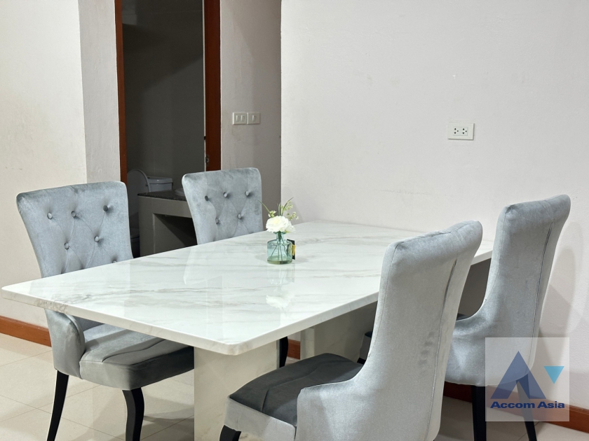 15  4 br Townhouse for rent and sale in Sukhumvit ,Bangkok BTS Phra khanong AA31038