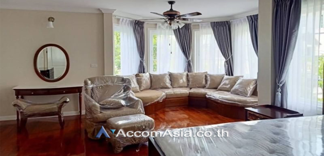  1  4 br House For Rent in Bang Na ,Bangkok  at Fantasia Villa 4 AA31050