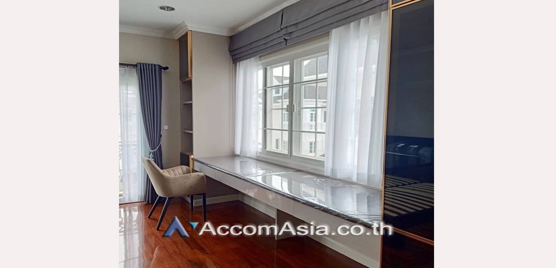 10  4 br House For Rent in Bang Na ,Bangkok  at Fantasia Villa 4 AA31050