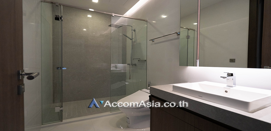 11  2 br Condominium For Rent in Sukhumvit ,Bangkok BTS Nana at Q1 Sukhumvit AA31082