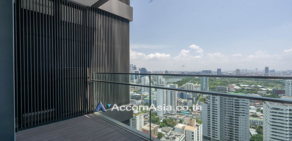 4  2 br Condominium For Sale in Sukhumvit ,Bangkok BTS Nana at Q1 Sukhumvit AA31099