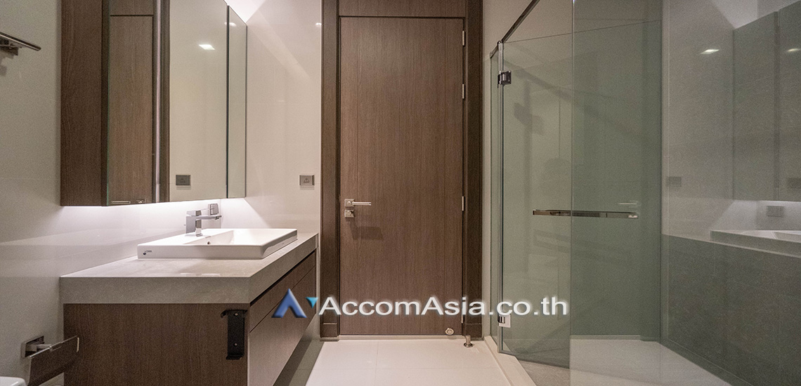 7  2 br Condominium For Sale in Sukhumvit ,Bangkok BTS Nana at Q1 Sukhumvit AA31101
