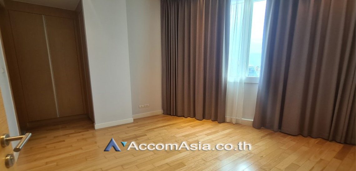 15  3 br Condominium For Rent in Sukhumvit ,Bangkok MRT Sukhumvit - BTS Asok at Millennium Residence @ Sukhumvit AA31143
