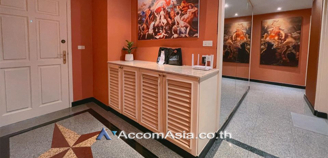 24  4 br Condominium for rent and sale in Ploenchit ,Bangkok BTS Ratchadamri at The Royal Place 1 AA31146