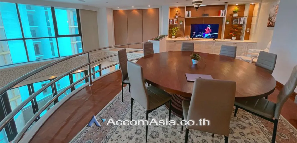 5  4 br Condominium for rent and sale in Ploenchit ,Bangkok BTS Ratchadamri at The Royal Place 1 AA31146