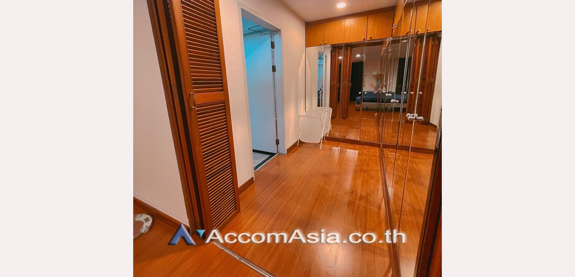 22  4 br Condominium for rent and sale in Ploenchit ,Bangkok BTS Ratchadamri at The Royal Place 1 AA31146