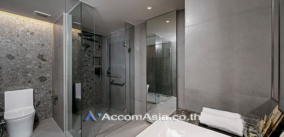 11  Studio Apartment For Rent in Sukhumvit ,Bangkok MRT Sukhumvit - BTS Asok at Low rise with convenient location AA31163