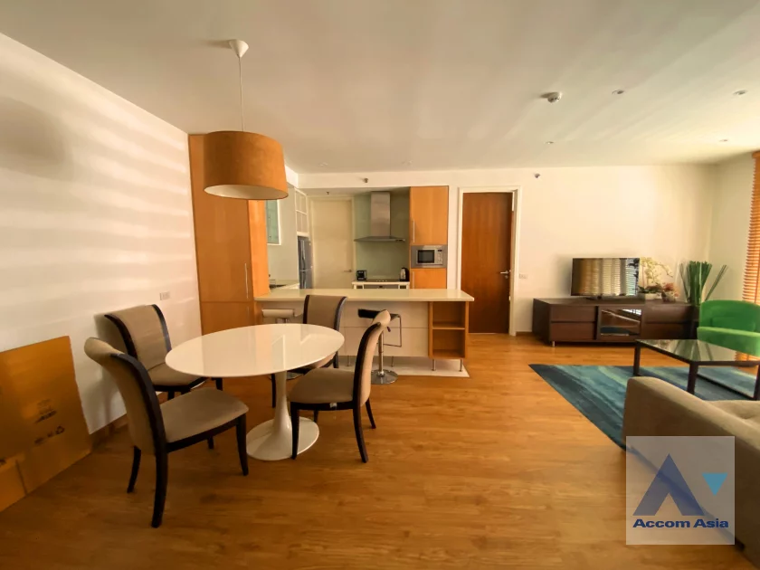  1  2 br Condominium For Rent in Silom ,Bangkok MRT Silom - BTS Sala Daeng at The Legend Saladaeng AA31167