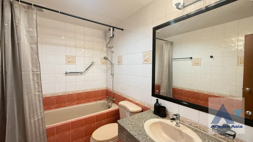 21  3 br Condominium For Rent in Sukhumvit ,Bangkok BTS Thong Lo at Top View AA31169