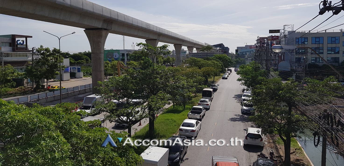  1  Land For Sale in Latkrabang ,Bangkok ARL Ban Thap Chang AA31186