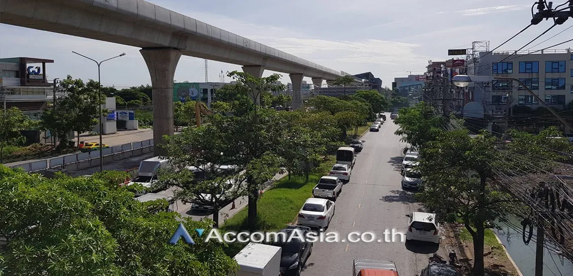 unit Land For Sale in Latkrabang, Bangkok  near ARL Ban Thap Chang (AA31186)