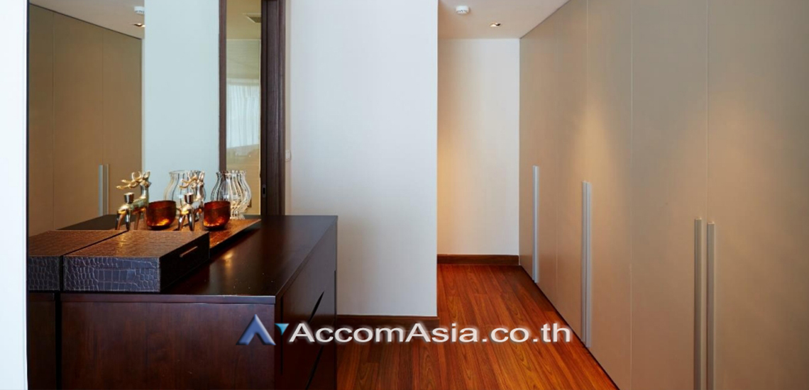 4  1 br Apartment For Rent in Sukhumvit ,Bangkok BTS Ekkamai at Quality Time with Family AA31195
