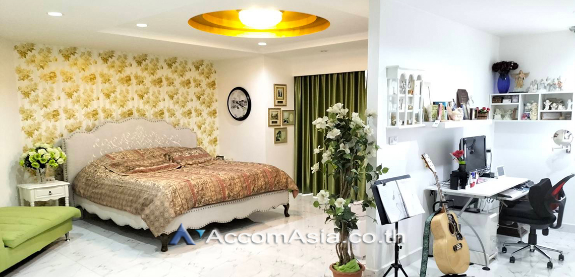 6  3 br Condominium For Sale in Bang Na ,Bangkok  at NS Tower AA31221