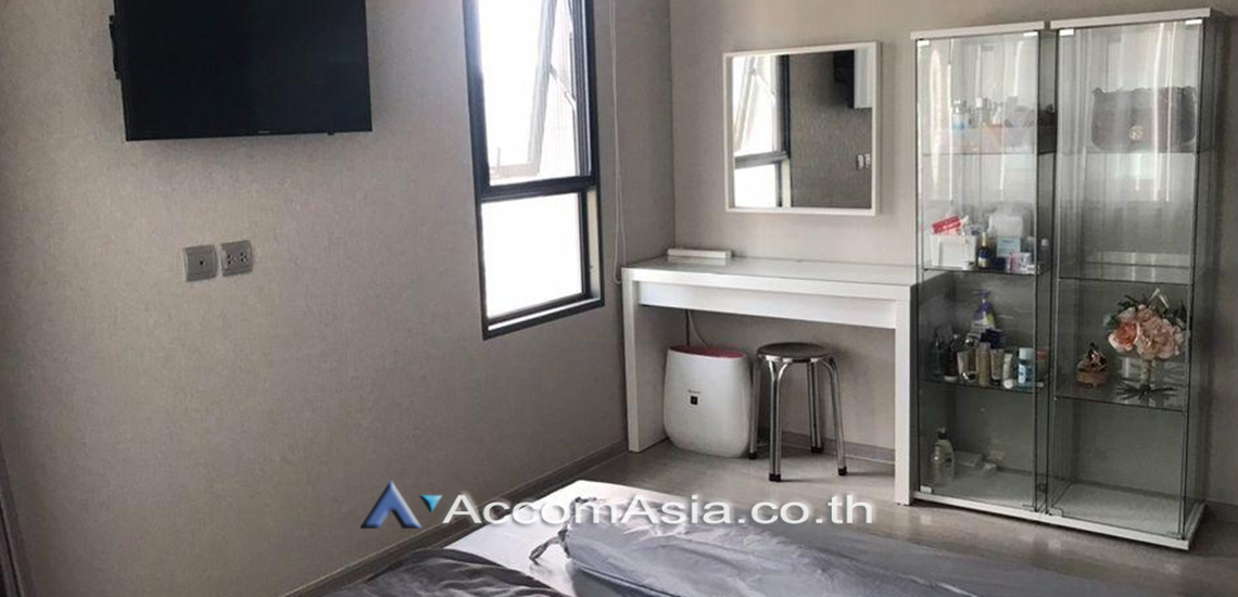 13  2 br Condominium For Sale in Phaholyothin ,Bangkok MRT Lat Phrao at Life at Ladprao 18 AA31237